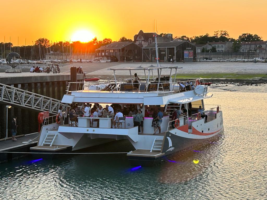 Tickets - Riviera Boat Party